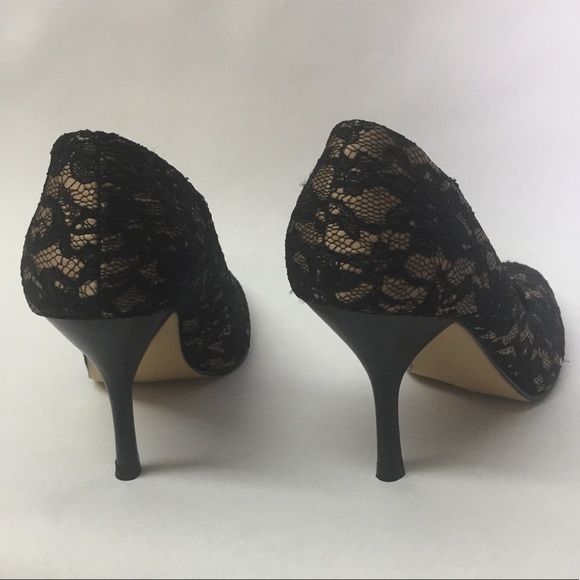 {Isaac Mizrahi} Lace Covered Pumps - Picture 6 of 8